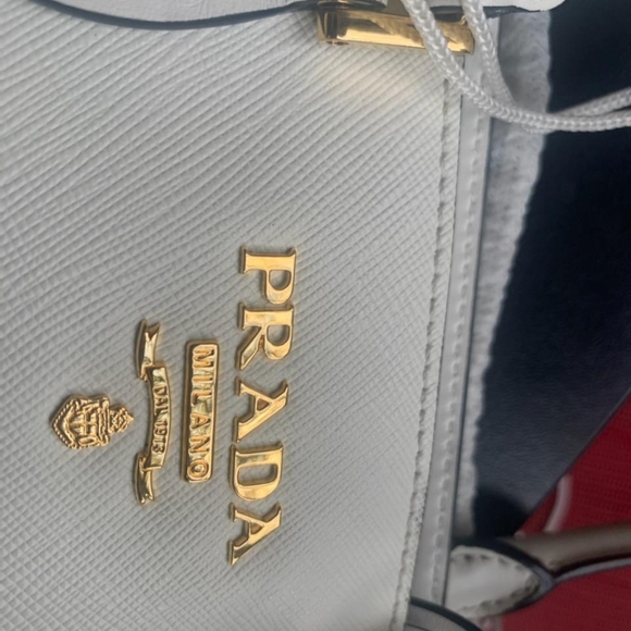 Prada Saffiano Handbag - Picture 6 of 8